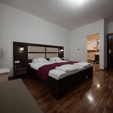 Quantum House 4*