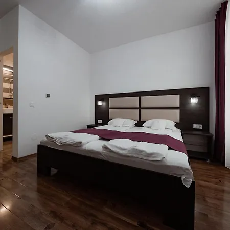 Quantum House